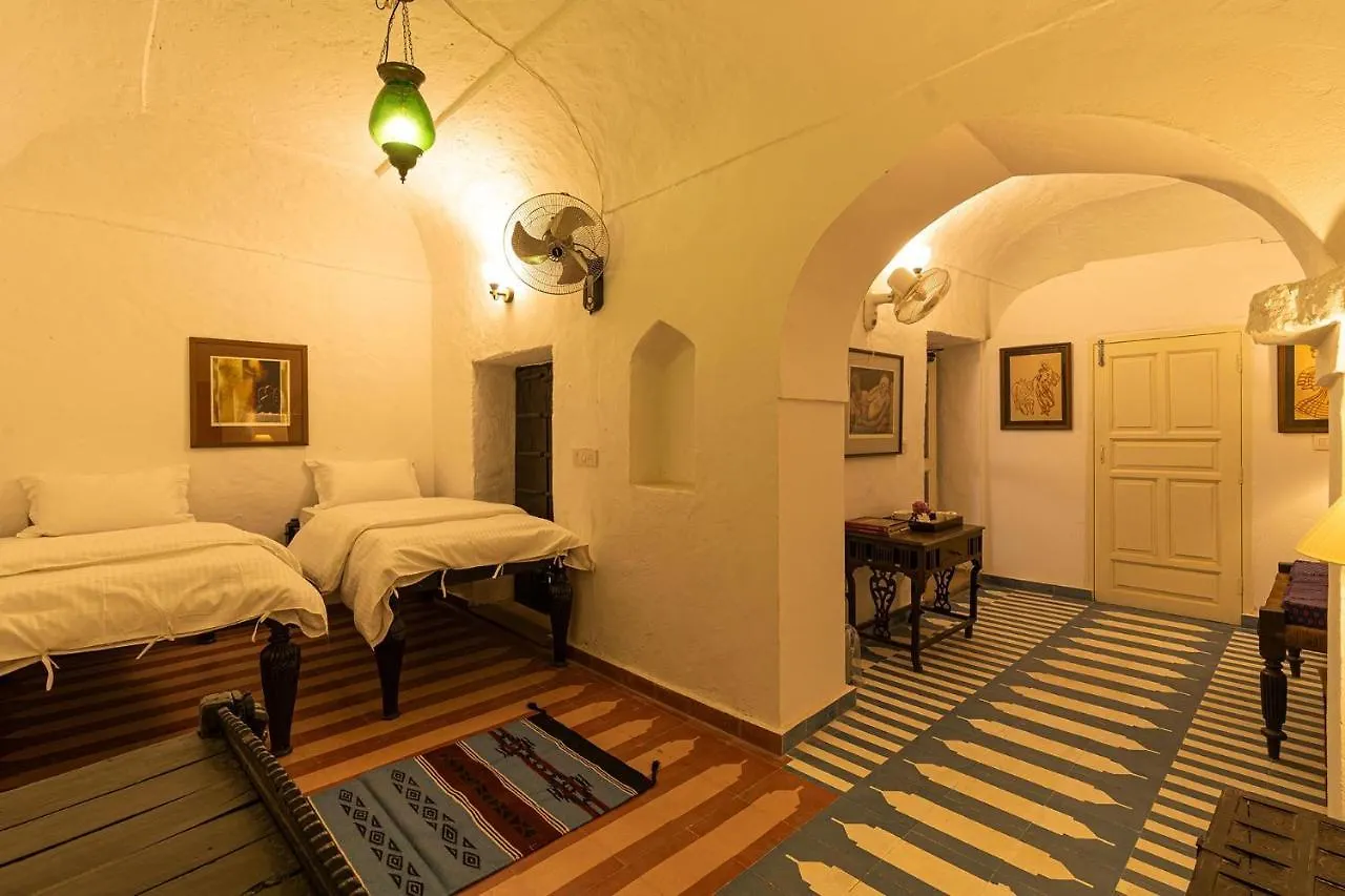 Khohar Haveli With Complimentary Breakfast And Outdoor Pool Villa Gurgáon 0*,  India