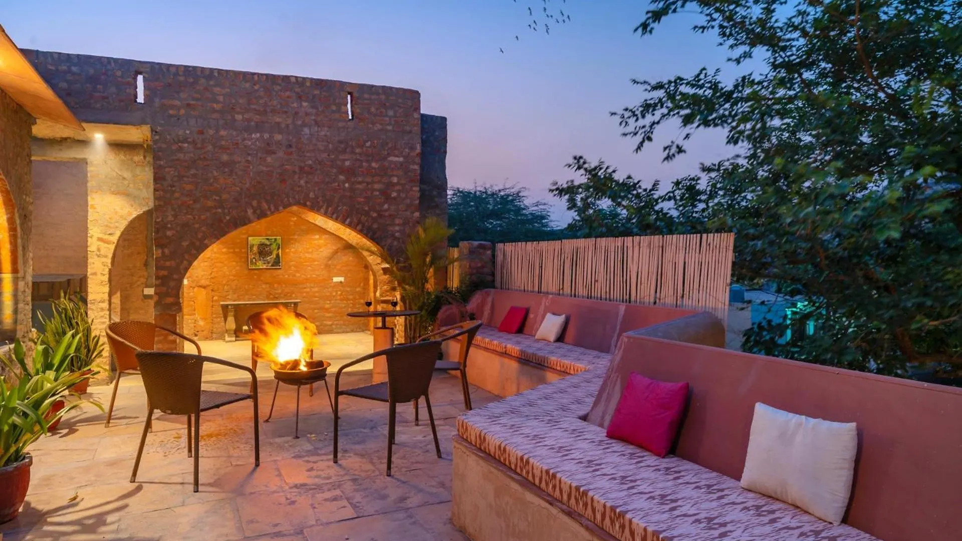 Khohar Haveli With Complimentary Breakfast And Outdoor Pool Villa Gurgaon India